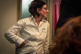 Jacqueline Pfeiffer in Kochjacke