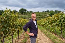 Josef Umathum im Weingarten
