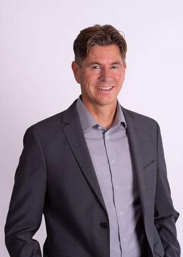 Stefan Brandlehner, MBA neuer Gesch�ftsf�hrer und kreativen Kopf der Salzkammergut Tourismus Marketing GmbH mit Hauptsitz in Bad Ischl.