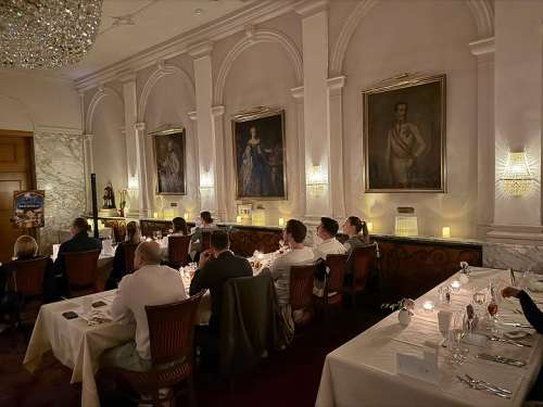 Der 'Kinosaal' im Hotel Stefanie